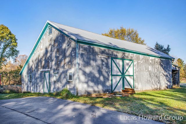 8639 N 27th Street, Richland Twp, MI 49083