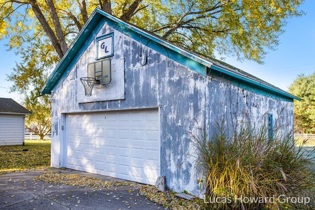 8639 N 27th Street, Richland Twp, MI 49083