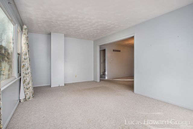 8639 N 27th Street, Richland Twp, MI 49083