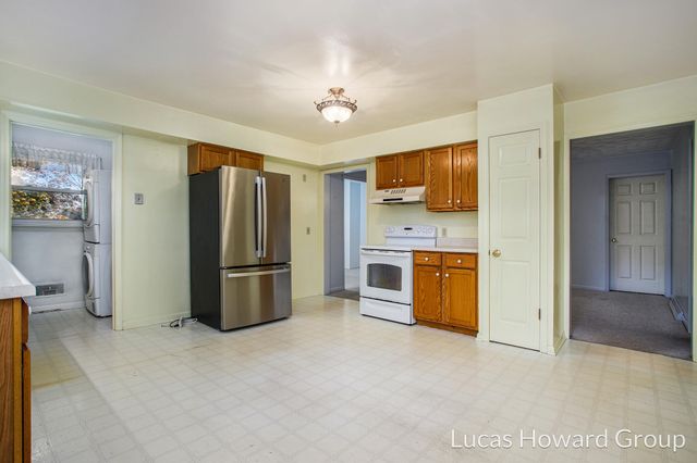 8639 N 27th Street, Richland Twp, MI 49083