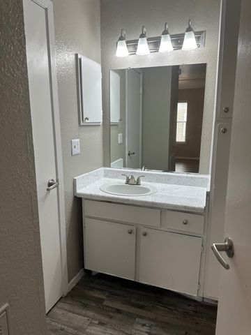 1122 Millview Drive 2501, Arlington, TX 76012