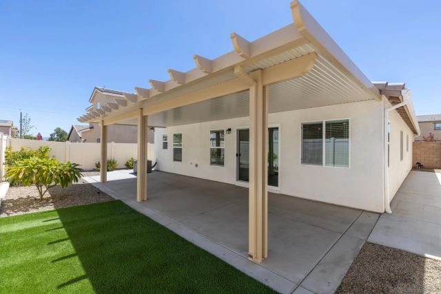 30800 ACAPPELLA DR., Winchester, CA 92596