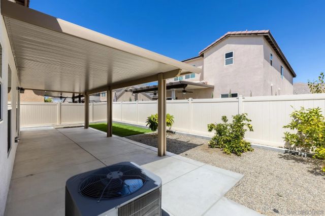 30800 ACAPPELLA DR., Winchester, CA 92596