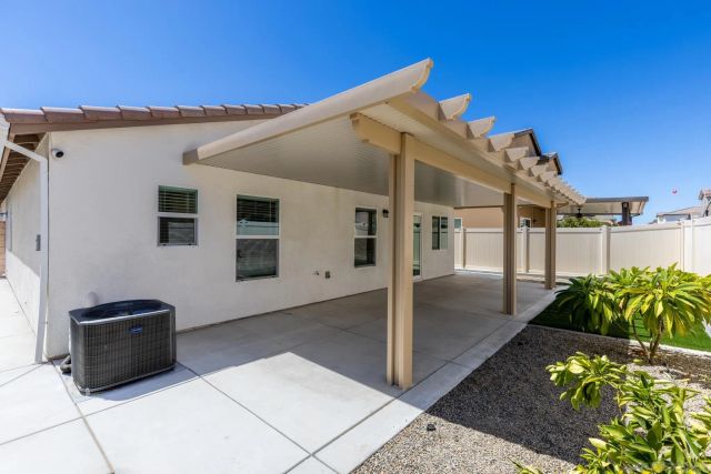 30800 ACAPPELLA DR., Winchester, CA 92596