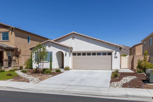 30800 ACAPPELLA DR., Winchester, CA 92596