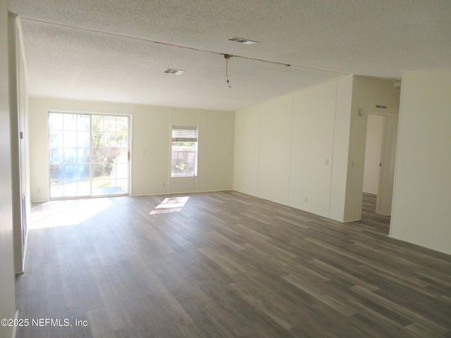 131 MANDRAKE Street, Middleburg, FL 32068