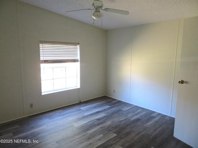 131 MANDRAKE Street, Middleburg, FL 32068