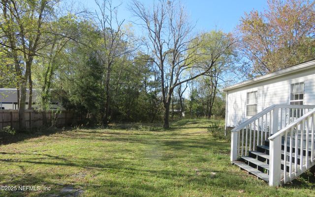 131 MANDRAKE Street, Middleburg, FL 32068