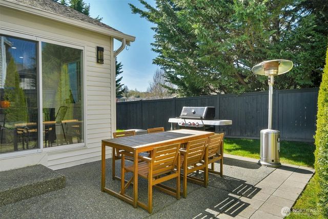 131 Glennwood, Renton, WA 98056