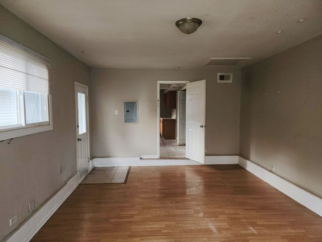 365 WAVERLY Street, Park Forest, IL 60466