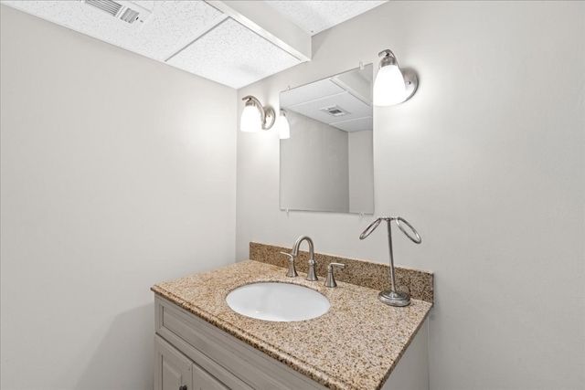 528 Spring St, Hanson, MA 02341