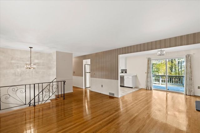 528 Spring St, Hanson, MA 02341