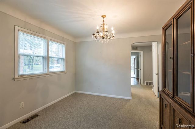 22157 Mauer Street, Saint Clair Shores, MI 48080