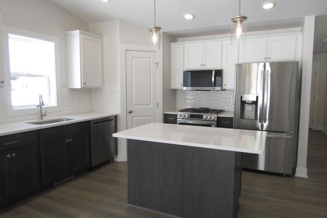 15733 Hawley Drive 31, Grand Haven Twp, MI 49417