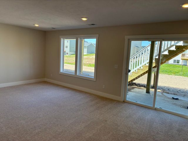 15733 Hawley Drive 31, Grand Haven Twp, MI 49417