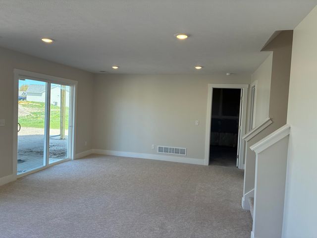 15733 Hawley Drive 31, Grand Haven Twp, MI 49417