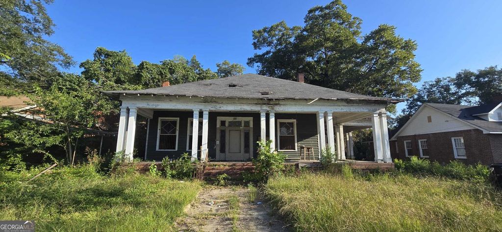 2687 Hillcrest Avenue, Macon, GA 31204