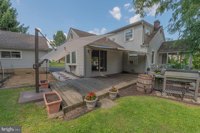30 N 38TH ST, Allentown, PA 18104