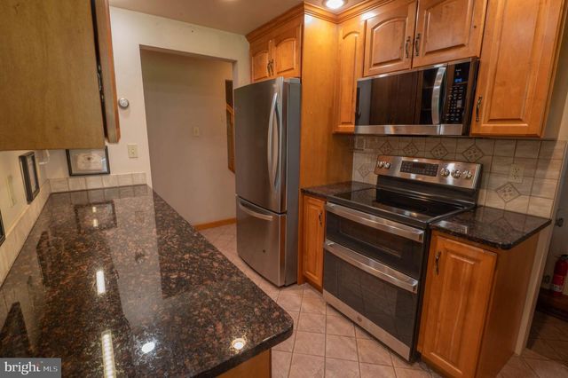 30 N 38TH ST, Allentown, PA 18104