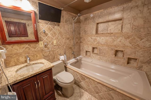 30 N 38TH ST, Allentown, PA 18104