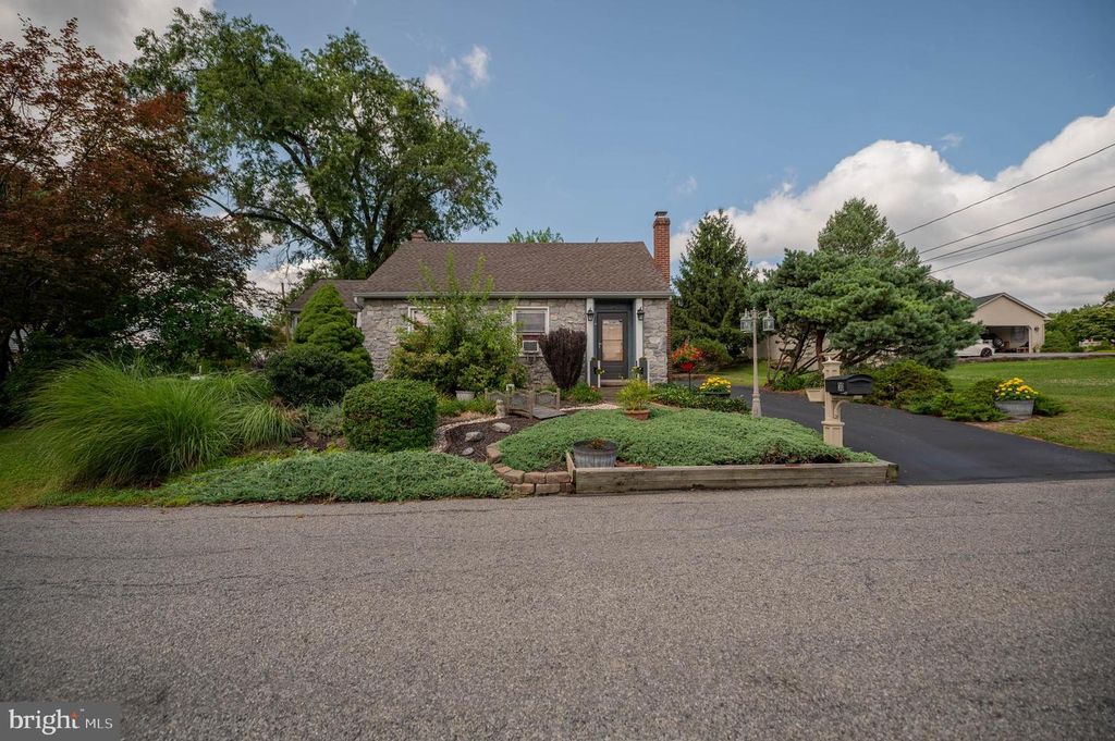 30 N 38TH ST, Allentown, PA 18104