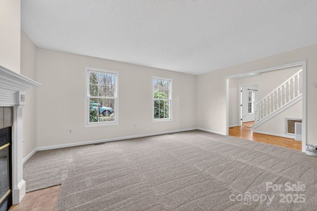 67 Beechwood Drive, Horse Shoe, NC 28742