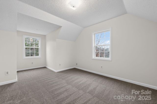 67 Beechwood Drive, Horse Shoe, NC 28742