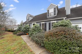 67 Beechwood Drive, Horse Shoe, NC 28742