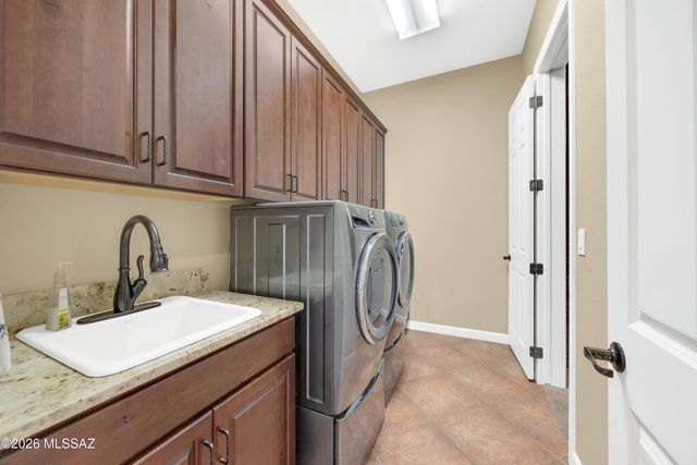 36637 S Desert Sun Drive, Tucson, AZ 85739