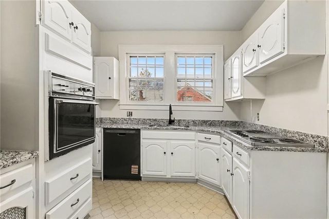 221 Spring Street, Thomasville, NC 27360
