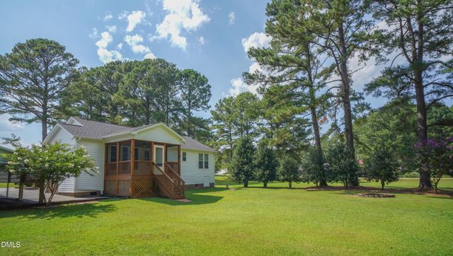 104 Trey Drive, Benson, NC 27504
