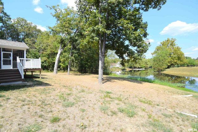 18562 E HILL Street, Mt Vernon, IL 62864