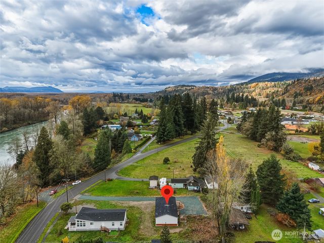 31285 W Main Street, Lyman, WA 98263
