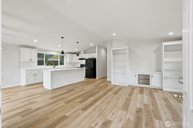 31285 W Main Street, Lyman, WA 98263