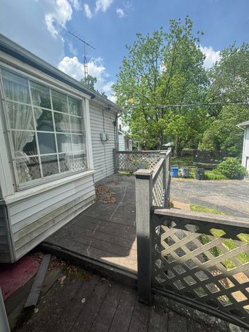 122 Leesway Drive, Lexington, KY 40511
