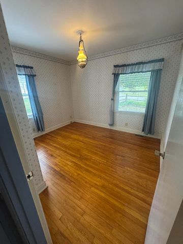 122 Leesway Drive, Lexington, KY 40511