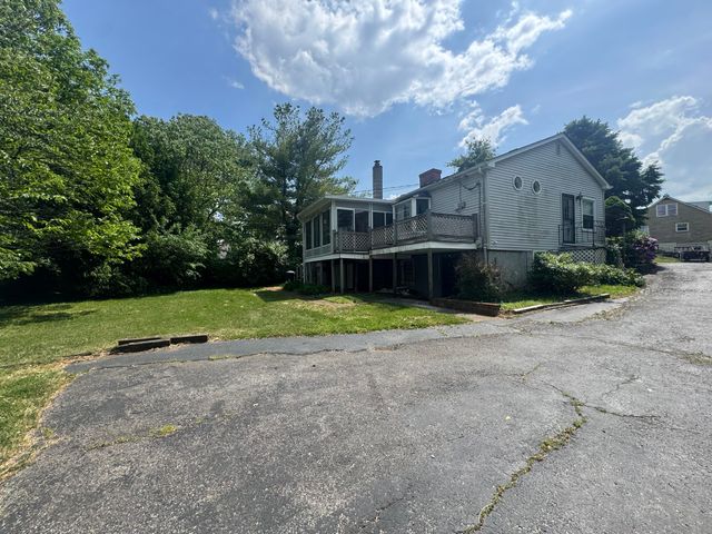 122 Leesway Drive, Lexington, KY 40511
