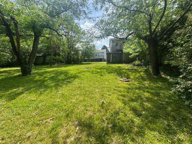 122 Leesway Drive, Lexington, KY 40511