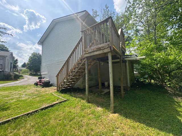 122 Leesway Drive, Lexington, KY 40511