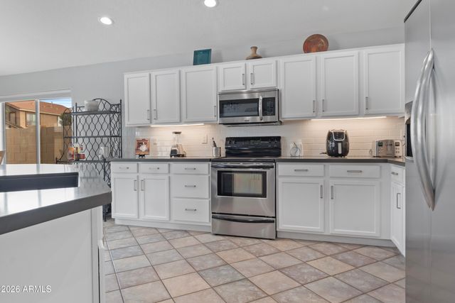 13372 W BANFF Lane, Surprise, AZ 85379