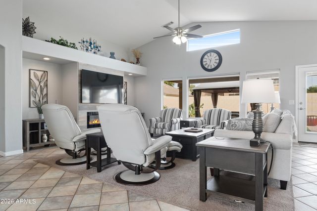 13372 W BANFF Lane, Surprise, AZ 85379