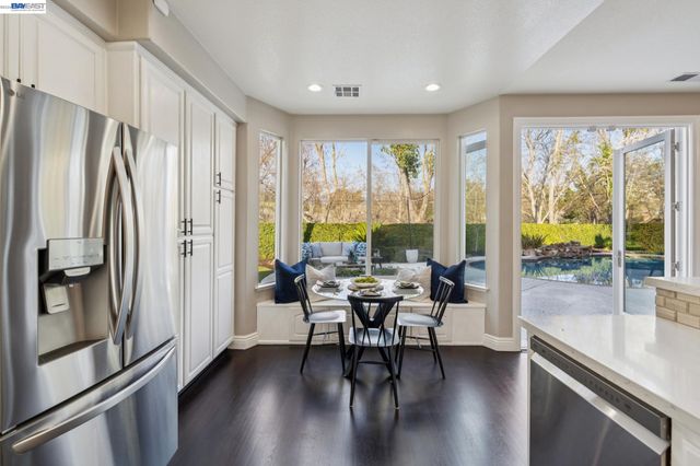 334 Squirrel Ridge Way, Danville, CA 94506