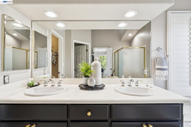 334 Squirrel Ridge Way, Danville, CA 94506