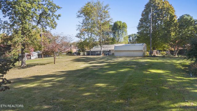 1004 Greenway Lane, Etowah, TN 37331