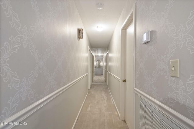 1004 Greenway Lane, Etowah, TN 37331