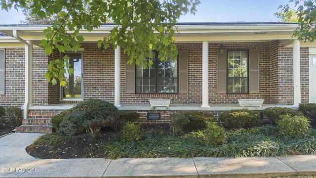 1004 Greenway Lane, Etowah, TN 37331