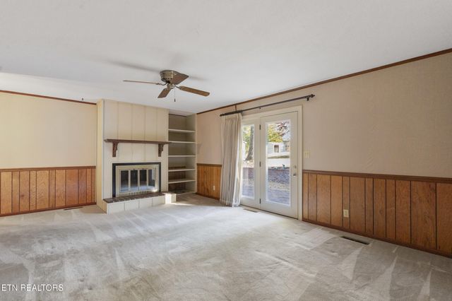 1004 Greenway Lane, Etowah, TN 37331