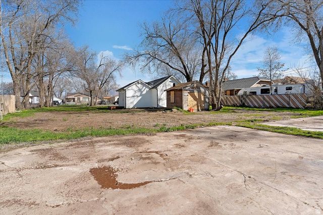 715 W CAHOON ST, Ogden, UT 84401