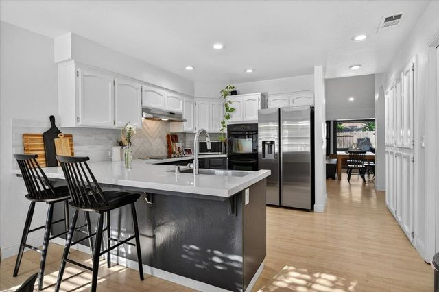 6413 N Arthur Avenue, Fresno, CA 93711