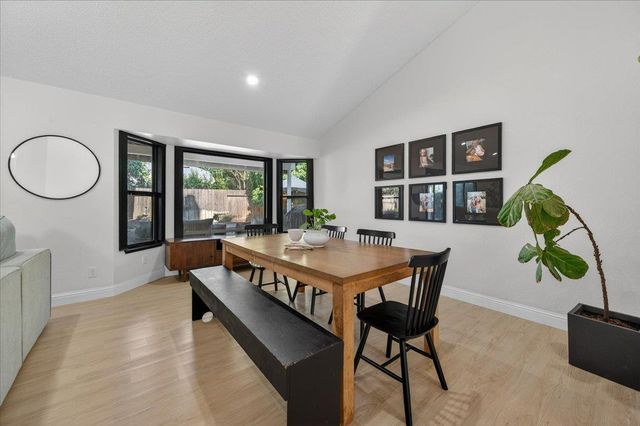 6413 N Arthur Avenue, Fresno, CA 93711